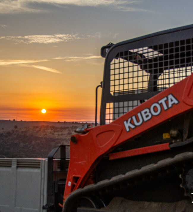 Kubota_tractor_sunrise_final_harvest_day